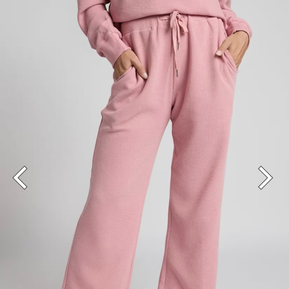 NWOT Comfrt waffle lounge pants. Sold out rose pink color.